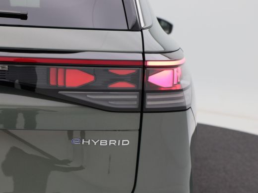 Volkswagen Tayron 1.5 eHybrid 204 Pk Automaat Life Edition | Full LED | Leder | Harman/Kardon | Navigatie 15 Inch |... ActivLease financial lease