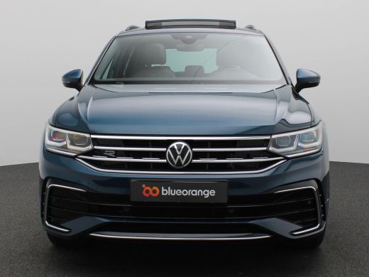 Volkswagen Tiguan 1.4 TSI eHybrid R-Line Business+ 245PK DSG Pano-Schuifdak, 91% SOH, Elektr. Achterklep, Keyless, ... ActivLease financial lease