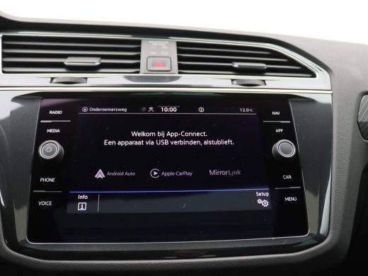 Volkswagen Tiguan 1.4 TSI eHybrid R-Line Business+ 245PK DSG Pano-Schuifdak, 91% SOH, Elektr. Achterklep, Keyless, ... ActivLease financial lease