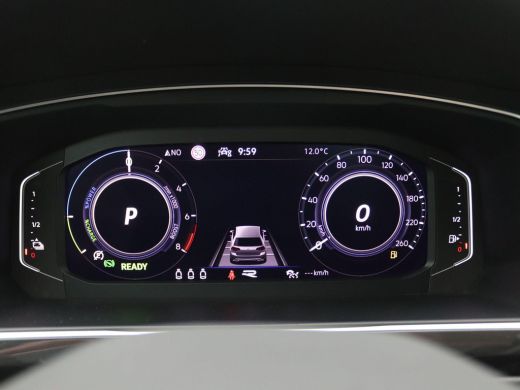 Volkswagen Tiguan 1.4 TSI eHybrid R-Line Business+ 245PK DSG Pano-Schuifdak, 91% SOH, Elektr. Achterklep, Keyless, ... ActivLease financial lease