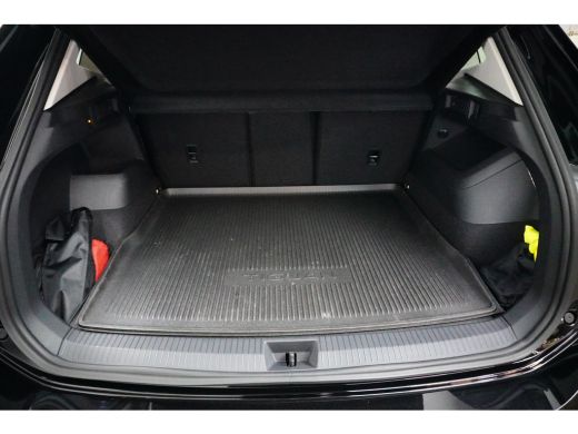 Volkswagen Tiguan 1.5 eTSI 110 kW Life Trekhaak | Achteruitrijcamera | Keyless | Stoelverwarming | ActivLease financial lease