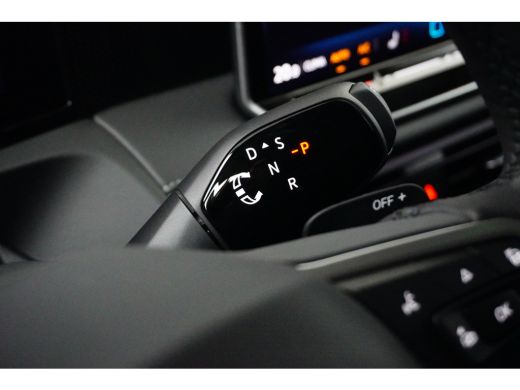 Volkswagen Tiguan 1.5 eTSI 110 kW Life Trekhaak | Achteruitrijcamera | Keyless | Stoelverwarming | ActivLease financial lease