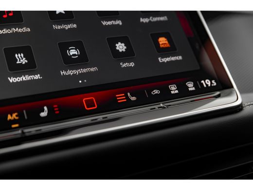 Volkswagen Tiguan 1.5 TSI DSG 150 PK Life Trekhaak | Achteruitrijcamera | Keyless | Stoelverwarming | ActivLease financial lease