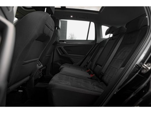 Volkswagen Tiguan 1.5 TSI Elegance Panorama Dak | Keyless | Adaptive Cruise | Trekhaak | ActivLease financial lease