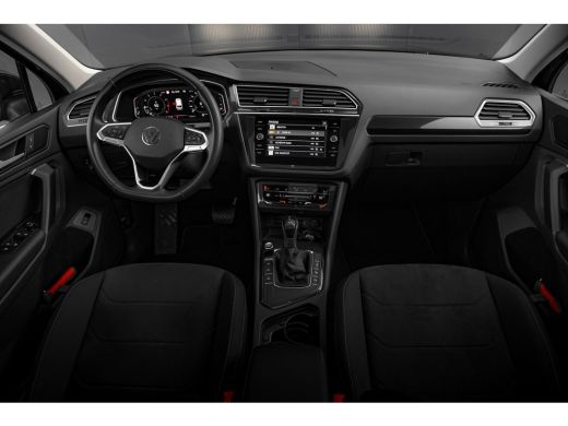 Volkswagen Tiguan 1.5 TSI Elegance Panorama Dak | Keyless | Adaptive Cruise | Trekhaak | ActivLease financial lease