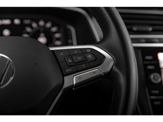Volkswagen Tiguan 1.5 TSI Elegance Panorama Dak | Keyless | Adaptive Cruise | Trekhaak | ActivLease financial lease