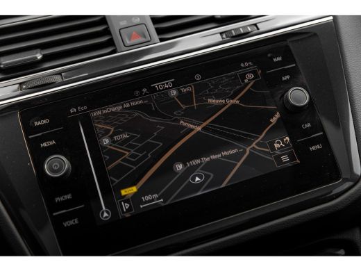 Volkswagen Tiguan 1.5 TSI Elegance Panorama Dak | Keyless | Adaptive Cruise | Trekhaak | ActivLease financial lease