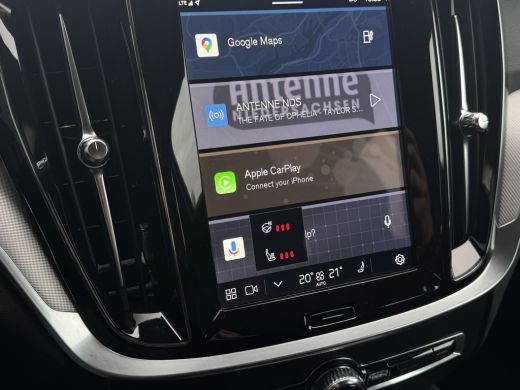 Volvo  V60 2.0 T6 Plug-in hybrid AWD Essential Bright | Pilot Assist | Camera | Trekhaak | BLIS | ActivLease financial lease