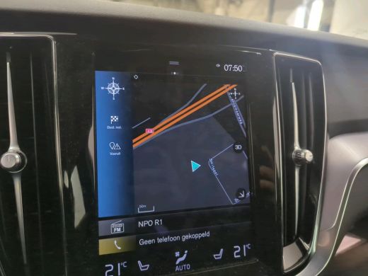 Volvo  V60 2.0 T6 Recharge AWD Business Pro NL-AUTO | LEDER | CAMERA ActivLease financial lease