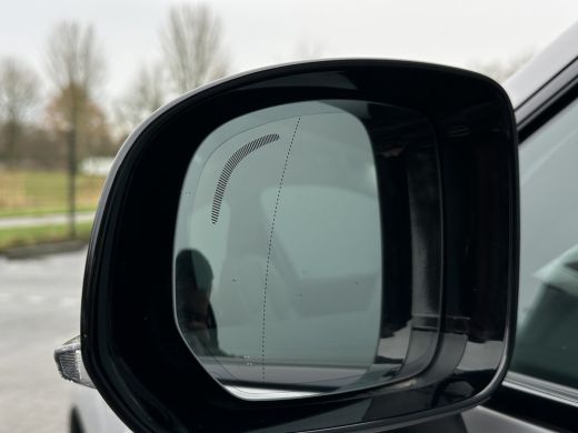 Volvo  XC60 2.0 T6 Plug-in hybrid AWD Plus Dark | Panoramadak | 360 Camera | Trekhaak | BLIS | Stuurverwarmin... ActivLease financial lease