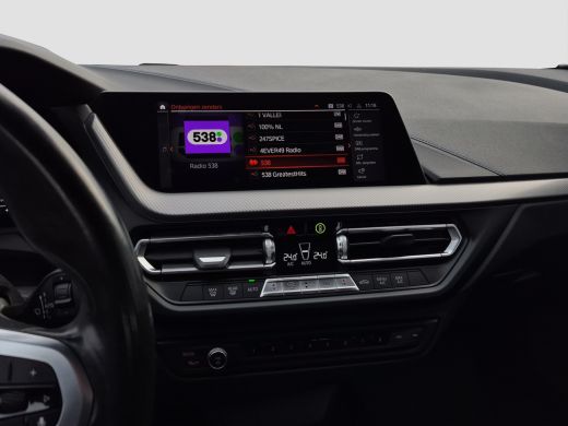 BMW 1 Serie 118i Business Edition M-Pakket | NL auto | Grootlicht assistent | Full LED | Carplay/android auto | ActivLease financial lease