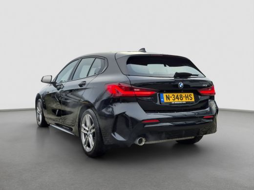 BMW 1 Serie 118i Business Edition M-Pakket | NL auto | Grootlicht assistent | Full LED | Carplay/android auto | ActivLease financial lease