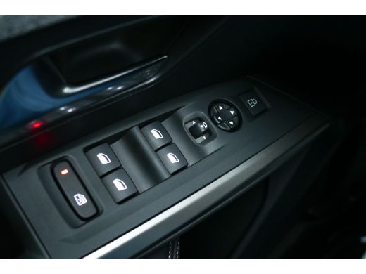 Peugeot 3008 1.2 HYBRID 136PK ALLURE AUTOMAAT / NAVI / CLIMA / PDC / 19"LMV / CAMERA / TREKHAAK / KEYLESS / FU... ActivLease financial lease