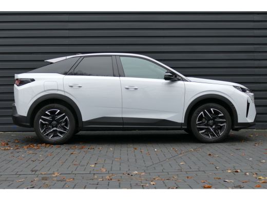 Peugeot 3008 1.2 HYBRID 136PK ALLURE AUTOMAAT / NAVI / CLIMA / PDC / 19"LMV / CAMERA / TREKHAAK / KEYLESS / FU... ActivLease financial lease