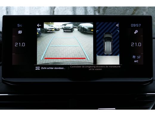 Peugeot 3008 1.2 PURETECH 130PK GT BLACK PACK AUTOMAAT / NAVI / CLIMA / PDC / 19"LMV / CAMERA / BLACK PACK / K... ActivLease financial lease