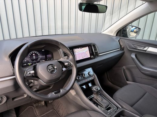 Skoda Karoq 1.5 TSI ACT Business Edition Plus | Elk. A-klep | Camera | Adapt. Cr. | Prijs Rijklaar!! ActivLease financial lease