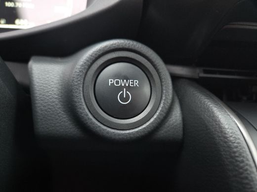 Toyota C-HR 1.8 Hybrid 140 Dynamic | Apple CarPlay | Navigatie | Parkeersensoren | Rijklaarprijs incl. garant... ActivLease financial lease