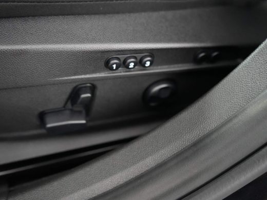 Alfa Romeo Giulia 2.0 T GME AWD Veloce | 10-voudig electrisch verstelbare bestuurdersstoel met geheugenfunctie | Ac... ActivLease financial lease