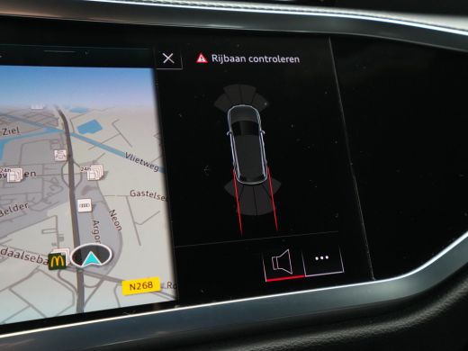 Audi Q3 35 TFSI 150pk S-Tronic S Line edition Navigatie Stoelverwarming Acc Pdc Carplay Lane/Frontassist 87 ActivLease financial lease