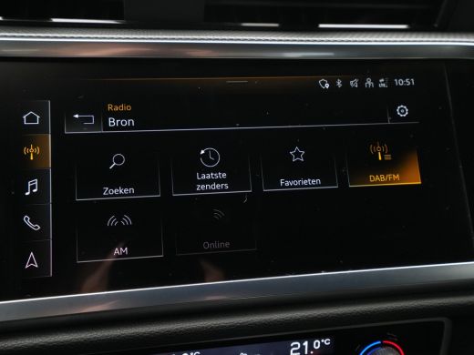 Audi Q3 35 TFSI 150pk S-Tronic S Line edition Navigatie Stoelverwarming Acc Pdc Carplay Lane/Frontassist 87 ActivLease financial lease