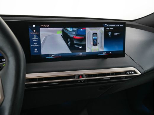 BMW iX xDrive40 High Executive 77 kWh ( 3-Fase ) {SOH-100%} (INCL-BTW) Aut. *PANO | HEAD-UP | HARMAN/KAR... ActivLease financial lease