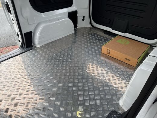 BYD ETP3 Standard 45 kWh | A.camera | Clima | PDC | 2x schuifdeur | ActivLease financial lease