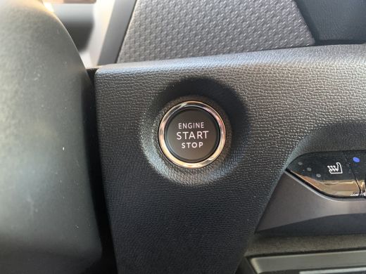 Citroën &euml;-C4 Business 156pk Extended range 54 kWh Airco | Camera | Cruise Control Adaptief | DAB | Keyless | L... ActivLease financial lease