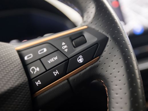 CUPRA Leon 1.4 e-Hybrid VZ Sport 245Pk Automaat (APPLE CARPLAY, GROOT NAVI, CAMERA, KUIPSTOELEN, STUUR/STOEL... ActivLease financial lease