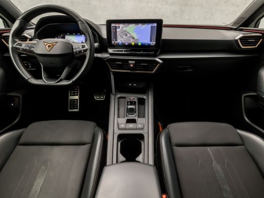 CUPRA Leon 1.4 e-Hybrid VZ Sport 245Pk Automaat (APPLE CARPLAY, GROOT NAVI, CAMERA, KUIPSTOELEN, STUUR/STOEL... ActivLease financial lease