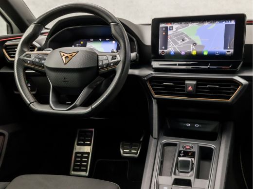 CUPRA Leon 1.4 e-Hybrid VZ Sport 245Pk Automaat (APPLE CARPLAY, GROOT NAVI, CAMERA, KUIPSTOELEN, STUUR/STOEL... ActivLease financial lease