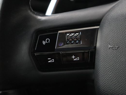 DS DS 7 E-Tense Be Chic | Camera | Bi-Xenon | Carplay | Navigatie | 19'' | Digital Cockpit | Climate cont... ActivLease financial lease