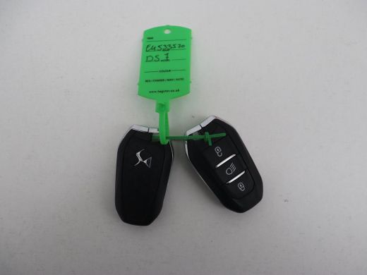 DS DS 7 E-Tense Be Chic | Camera | Bi-Xenon | Carplay | Navigatie | 19'' | Digital Cockpit | Climate cont... ActivLease financial lease