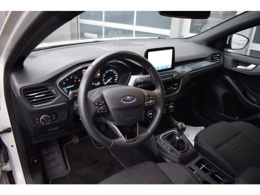Ford Focus 1.0 EcoBoost Active Business | Stuur- en Stoelverw. | Apple CarPlay | ACC | B&O ActivLease financial lease