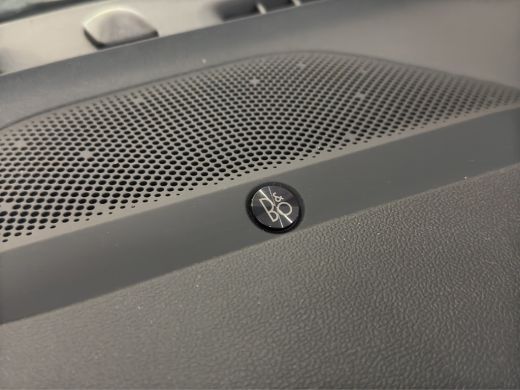 Ford Focus Wagon 1.0 Hybrid ST Line X | Pano | Adap. Cruise | Winter Pack | Apple Carplay ActivLease financial lease