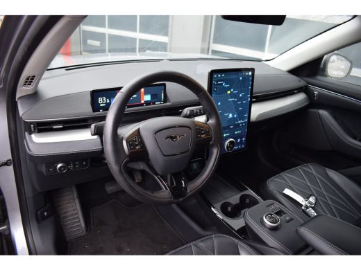 Ford Mustang Mach-E Mach-E RWD 75 kWh | Leer | Stuur- en Stoelverw. | Apple CarPlay ActivLease financial lease