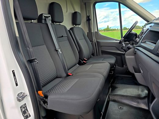 Ford Transit 350 2.0 TDCI L2 H2 - 130 Pk - Euro 6 - Airco - Cruise Control ActivLease financial lease