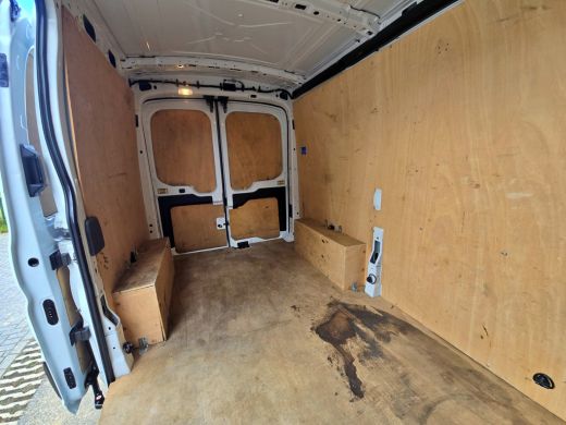 Ford Transit 350 2.0 TDCI L2 H2 - 130 Pk - Euro 6 - Airco - Cruise Control ActivLease financial lease