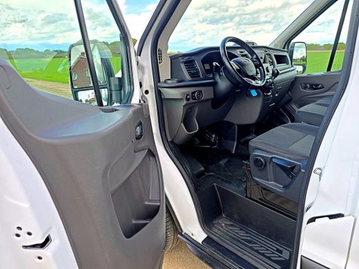 Ford Transit 350 2.0 TDCI L2 H2 - 130 Pk - Euro 6 - Airco - Cruise Control ActivLease financial lease