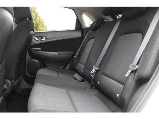 Hyundai Kona 1.6 GDI HEV Fashion | 18'' Lichtmetalen velgen | LED Koplampen | Sound-systeem KRELL ActivLease financial lease
