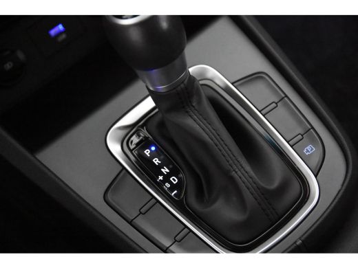 Hyundai Kona 1.6 GDI HEV Twist *1ste Eigenaar*Navigatie*PDC* ActivLease financial lease