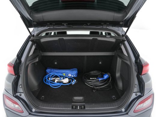 Hyundai Kona EV Premium 64 kWh ( Fase-3 ) { SOH-96%) (INCL-BTW) *AUT | HEAT-PUMP | NAVI-FULLMAP | KEYLESS | CA... ActivLease financial lease