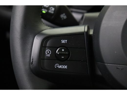 Mini Aceman SE / Essential / LED / Parking Assistant / 18" Night Flash Spoke Grey ActivLease financial lease