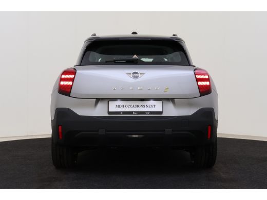 Mini Aceman SE / Essential / LED / Parking Assistant / 18" Night Flash Spoke Grey ActivLease financial lease