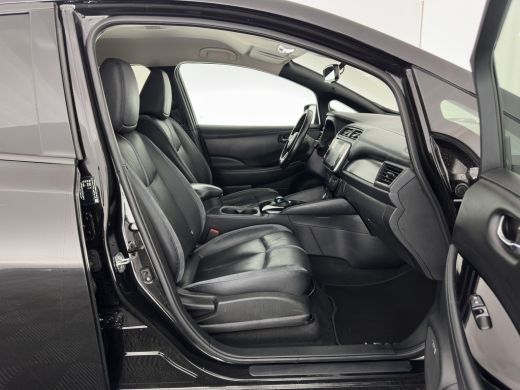 Nissan Leaf Tekna 40 kWh (SOH-83%) (INCL-BTW) *AUT | LUXURY-LEATHER | FULL-LED | BOSE-AUDIO | TOPVIEW | DAB |... ActivLease financial lease