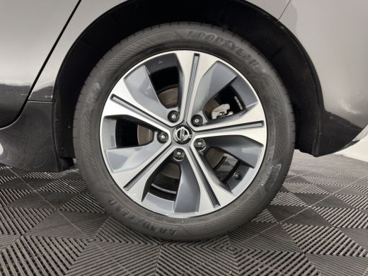 Nissan Leaf Tekna 40 kWh (SOH-83%) (INCL-BTW) *AUT | LUXURY-LEATHER | FULL-LED | BOSE-AUDIO | TOPVIEW | DAB |... ActivLease financial lease