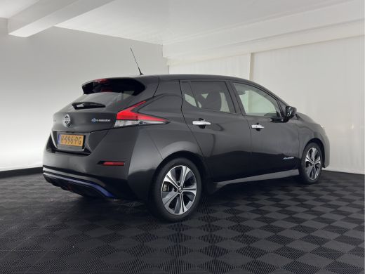 Nissan Leaf Tekna 40 kWh (SOH-83%) (INCL-BTW) *AUT | LUXURY-LEATHER | FULL-LED | BOSE-AUDIO | TOPVIEW | DAB |... ActivLease financial lease