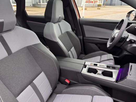 Opel Grandland GS 73 kWh | Premium Focal Audio | Panorama Schuif/kanteldak | Romdomzicht Camera | Keyless| Stoel... ActivLease financial lease