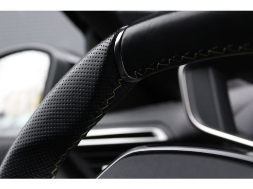 Peugeot 208 1.2 PureTech 100 GT | Navi by app | Apple carplay | Camera | LED verlichting | Nieuw model | ActivLease financial lease