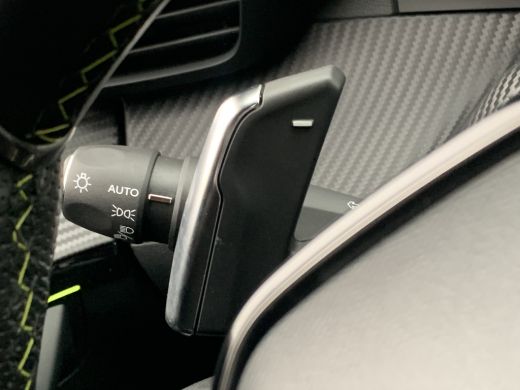 Peugeot 208 1.2 PureTech GT Airco | Camera | Cruise Control | DAB | LED | LMV 17" | PDC V&A | ActivLease financial lease