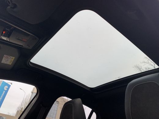 Peugeot 208 1.2 PureTech GT Pack Airco | Alcantara | Camera | Cruise Control Adaptief | DAB | Keyless | LED |... ActivLease financial lease